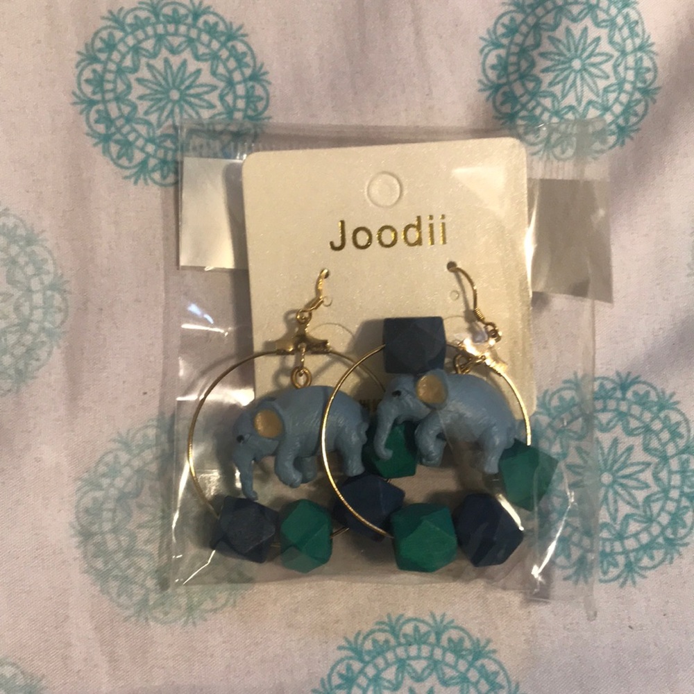 Elephant earrings